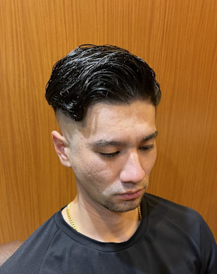 銀座　理容室　スキンフェード　バーバースタイル