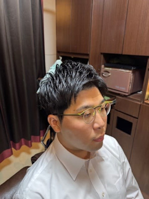 刈上げショートスタイル