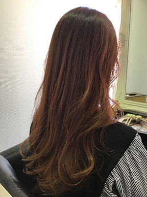 アプリコットカラー