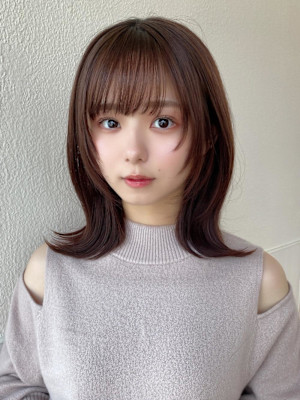 小顔/ネビージュ/ボブルフ/レイヤーカット/黒髪/結べるボブ