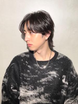 ダークアッシュ/センターパート/ニュアンスパーマ