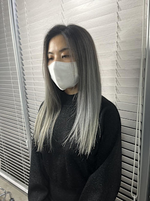 ハイライト バレイヤージュ  デザインカラー シルバーカラー