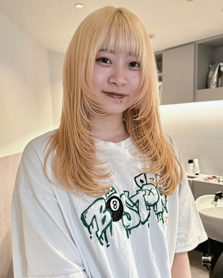 抜きっぱなしブロンド/バタフライレイヤー/ハイトーンカラー