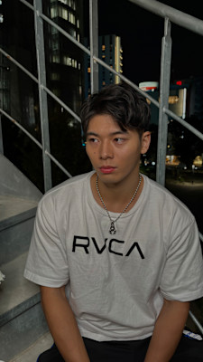 メンズアップバングスタイル