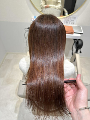枚方ツヤ髪縮毛矯正○山地
