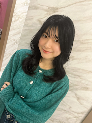 似合わせ小顔カットは平川友理にお任せ下さい