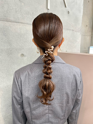 お呼ばれヘア編み下ろしアレンジ