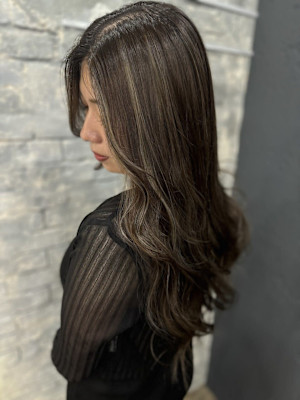 ハイライト／グレージュ／ミルクティーカラー