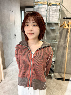 KUsU（クス）×ボブレイヤー×レッドブラウン