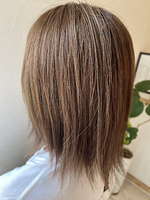 ミルクティーベージュ