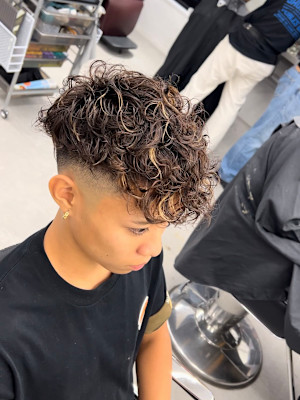 GROOMER/S TOKYO ハイライト スペインカール