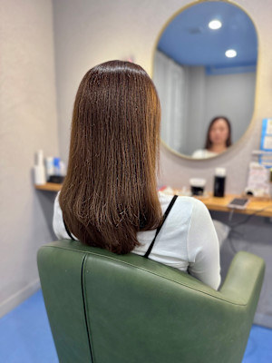 #フェミニンミディアム　#レイヤー　#ショコラベージュ