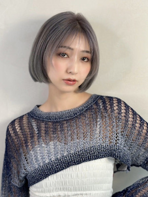 ハイトーンカラー　シースルーバングボブ