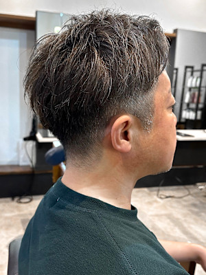 【IRIE 福岡】白髪ぼかしメッシュメンズヘア