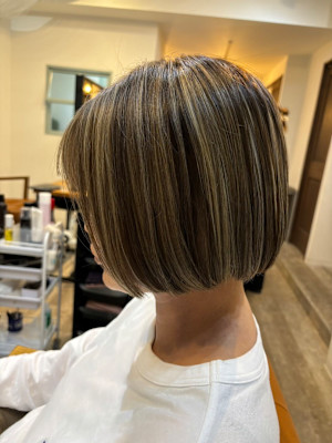 コントラストハイライト