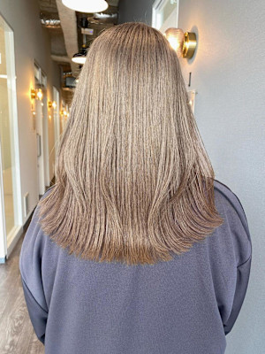 《kitin吉祥寺》ハイトーンカラー　グレージュ　ベージュ