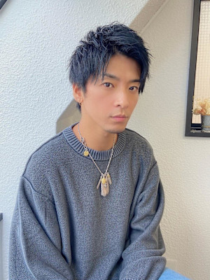 ナチュラルアップバングショート