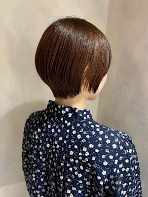 くびれ×丸みショート×ひし形ヘア×横浜×20代30代