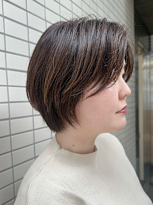 ショートカット/丸みショートカット/ハイライト/ベージュ