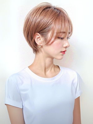 小顔耳かけハイトーンショートボブ/大人可愛い20代30代40