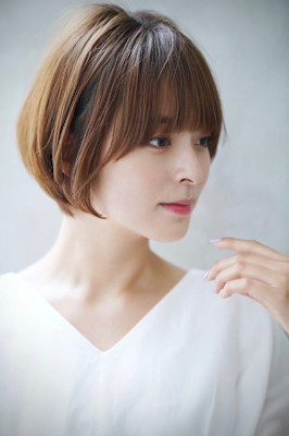 小顔マッシュショートボブ
