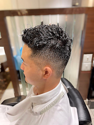 くせ毛ショート/フェード/ツーブロック刈り上げ