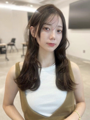 韓国風/セミロング/顔周りカット/くびれヘア/透明感カラー