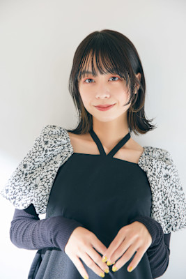 黒髪/外はねボブ