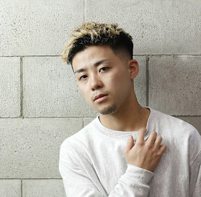 ローフェードアップバングスタイル