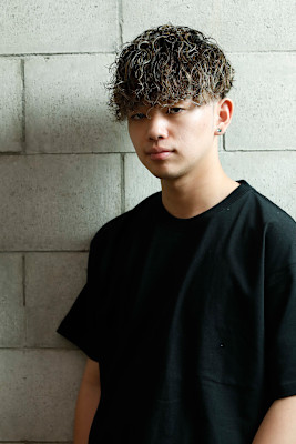 バーバーショップ CHILL CHAIR 高円寺南口店