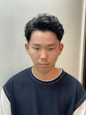 ウェーブパーマ×フェードスタイル