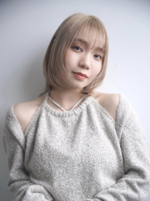 韓国風ハイトーンウルフボブレイヤー小顔ワンカールブリーチ