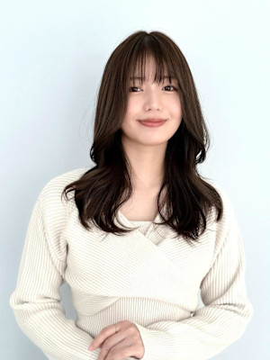 韓国風レイヤーくびれ巻きふんわりミディアム大人小顔ヨシンモリ