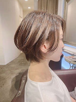 マイナス５歳若返るショートボブ・小顔に見えるショート・神戸