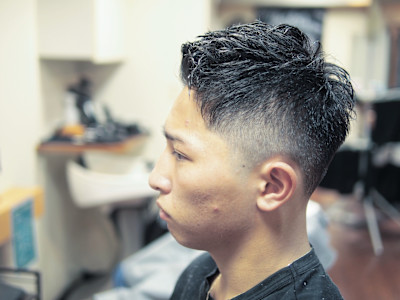 スキンフェード×アップバング