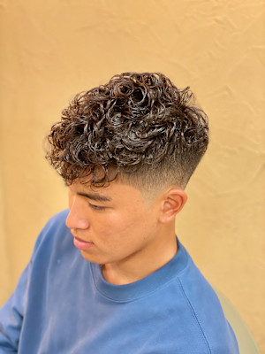 スペインカール 外国人風パーマ メンズカット メンズパーマ