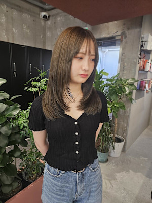 秋冬にオススメ◎アッシュ系カラー