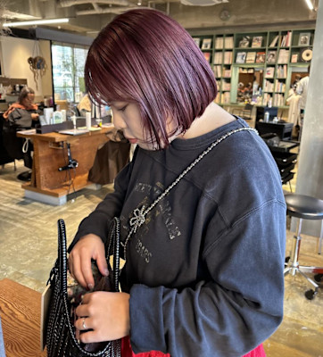 ミニボブ✖ピンクカラー