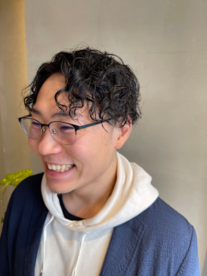 スパイラルパーマ　スタイル