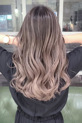 グラデーションカラー/バレイヤージュカラー/ウェーブスタイル