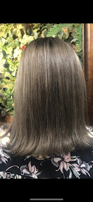 グレージュカラー