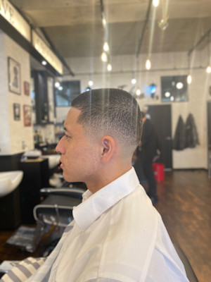 刈り上げフェードカット