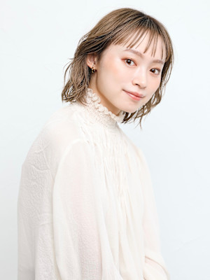 onk新宿×ミディアムヘア