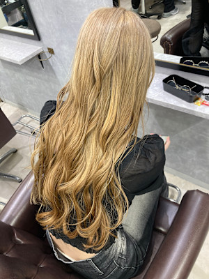 ミルクティーベージュ