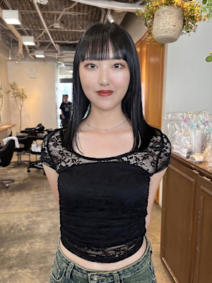 黒髪/グレーベージュ/ボブ/レイヤー/前髪カット/髪質改善