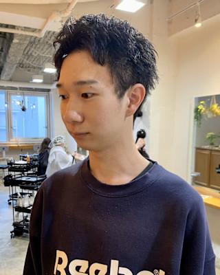 【HYUGA】スパイキーショート