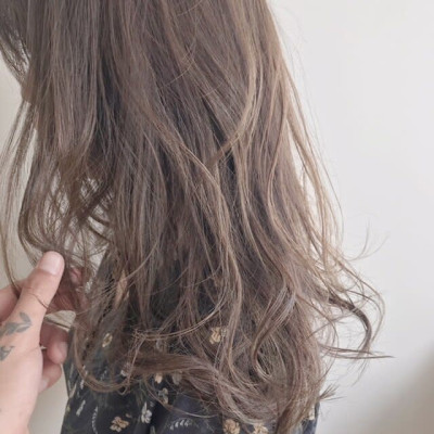 【SATOSHI】ハイライト×アッシュベージュ