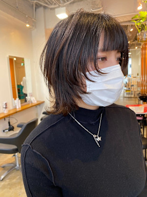 【SATOSHI】ウルフカット×黒髪