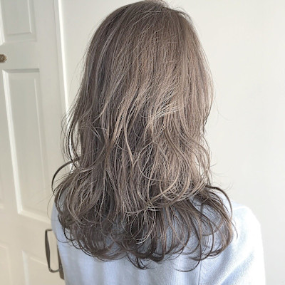 【SATOSHI】透明感アッシュベージュ×デザインカラー