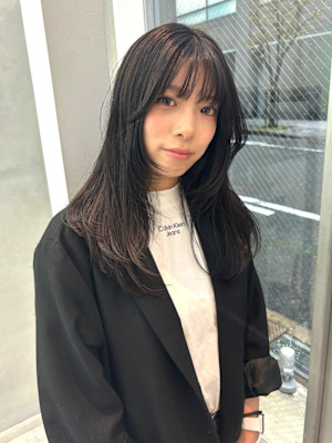 【KARIN】レイヤーカット×ダークグレーカラー